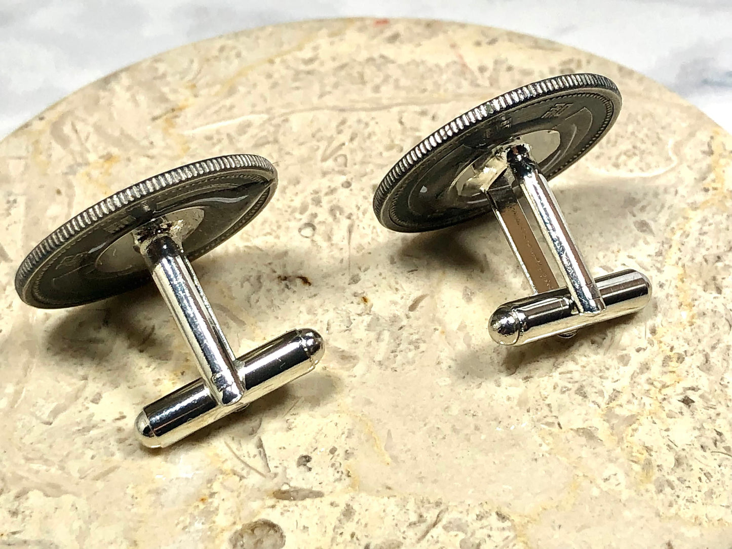 Japan Coin Cuff Links Japanese 500 Yen Custom Made Rare coins Handmade Jewelry Gift Friend Charm For Him Her World Coin Collector