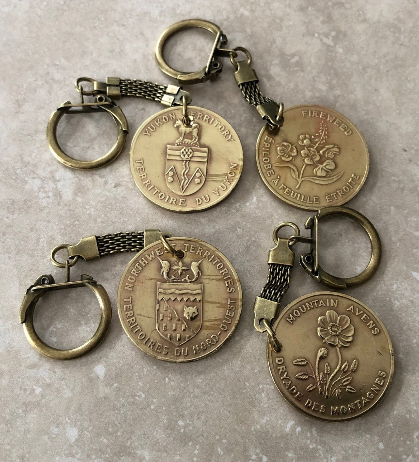 Canada Keychain Provinces - British Columbia Alberta Saskatchewan Manitoba Ontario Quebec New Brunswick NFLD Nova Scotia PEI Yukon NWT....