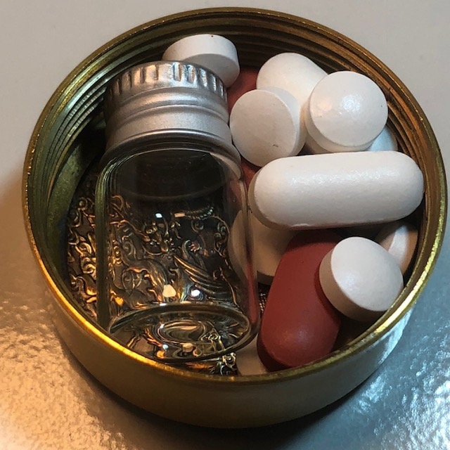 Memento Mori Coin Pill Box Pillbox Vitamins, Antique Skeleton Stash Snuff Box, Box, Keepsake, Men's Gift, Jewelry, World Coin Collector