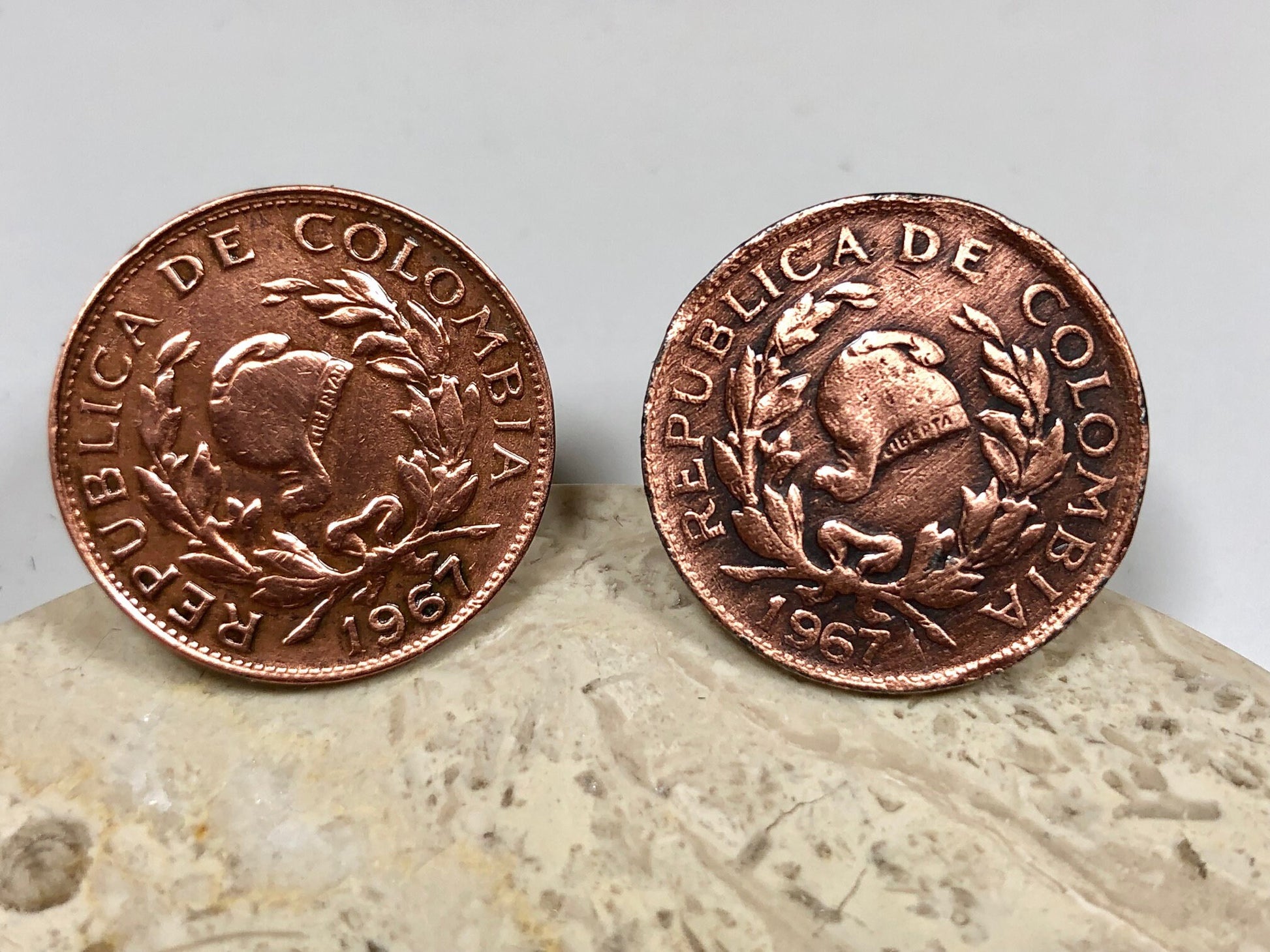 Colombia Coin Cuff Links Colombian One Centavos Custom Made Vintage and Rare coins - Cufflinks Coin Enthusiast - Suit and Tie Accessory