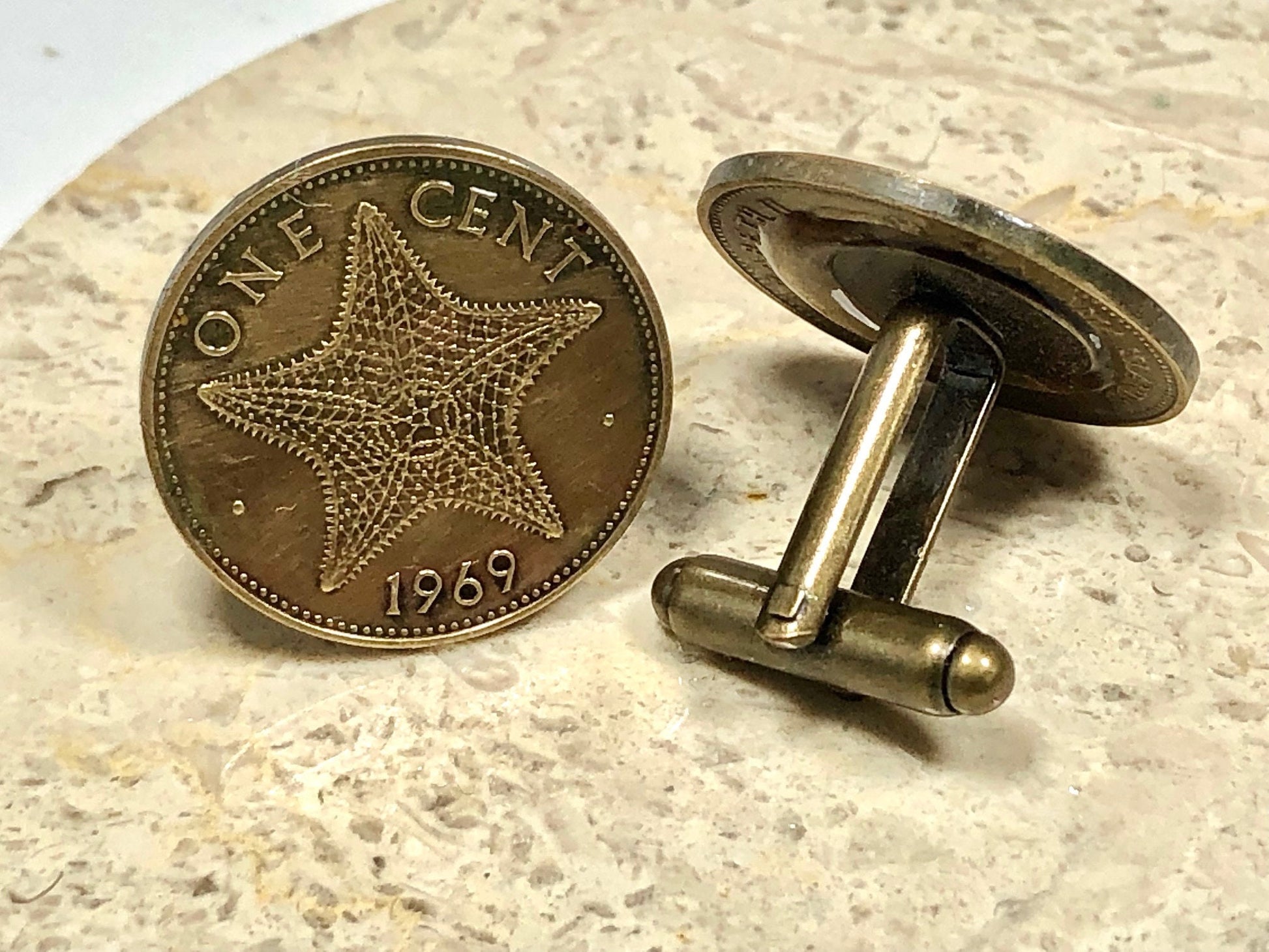 Coin Cuff Links Vintage Bahamas Bahamian One Cent Star Fish Custom Made Vintage and Rare coins - Cufflinks Coin Enthusiast