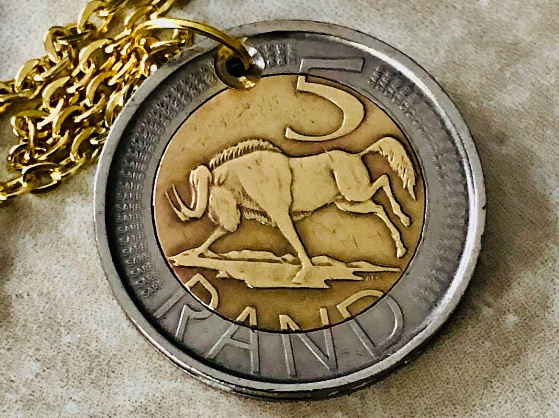 South Africa Necklace 5 RAND Afrika Dzonga Ningizimu Wildebeest Bull Vintage Pendant Jewelry Gift Friend Charm Him Her World Coin Collector
