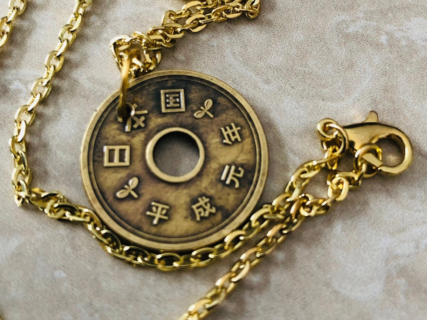 Japan Coin Necklace 5 Yen Pendant Japanese Vintage Rare Jewelry Coins Coin Enthusiast Fashion Accessory Handmade