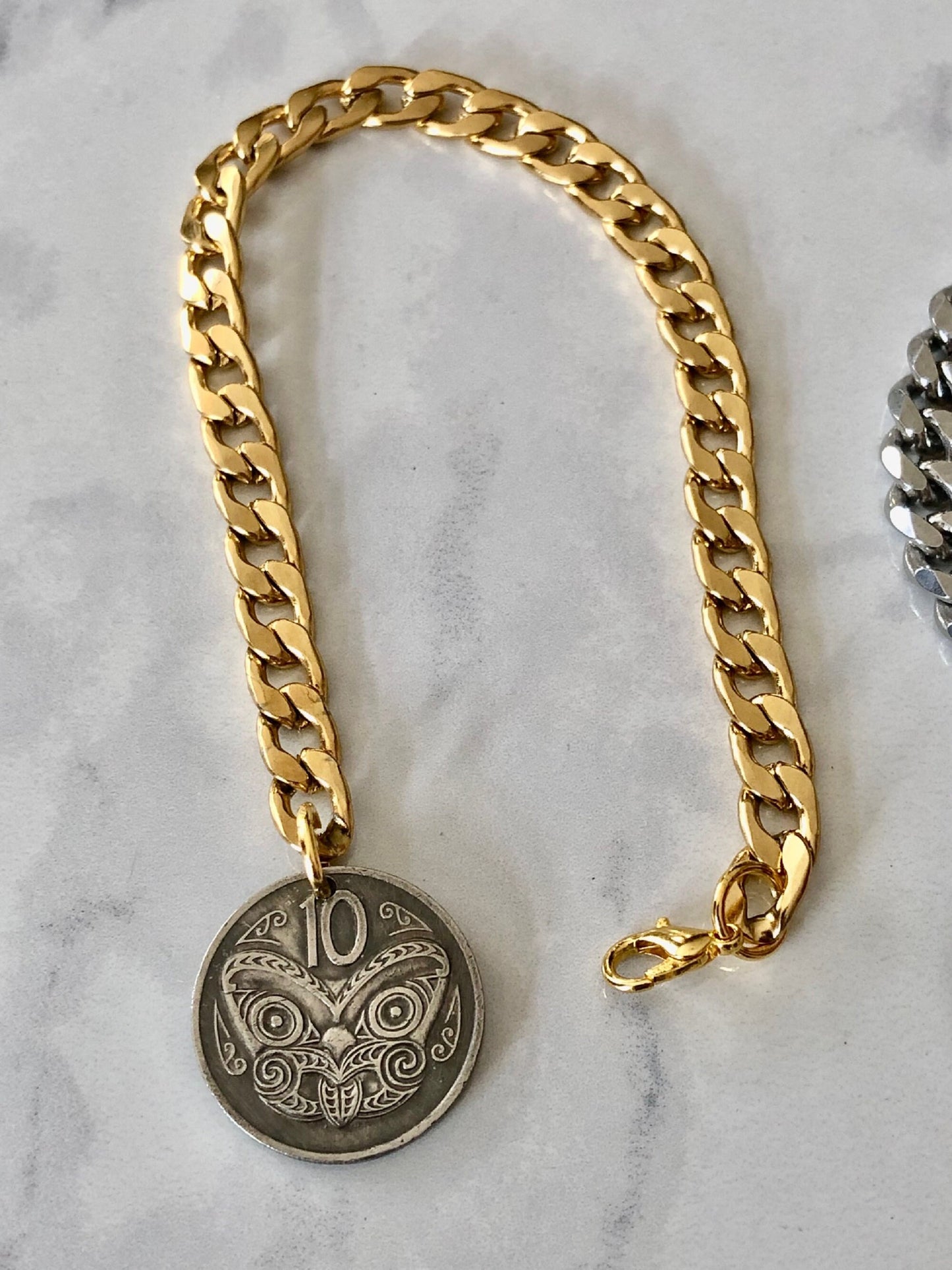 New Zealand Coin Bracelet, 10 Cents Mask, Coin Enthusiast, Rare Find, Custom Made, Fashion Accessory, Handmade
