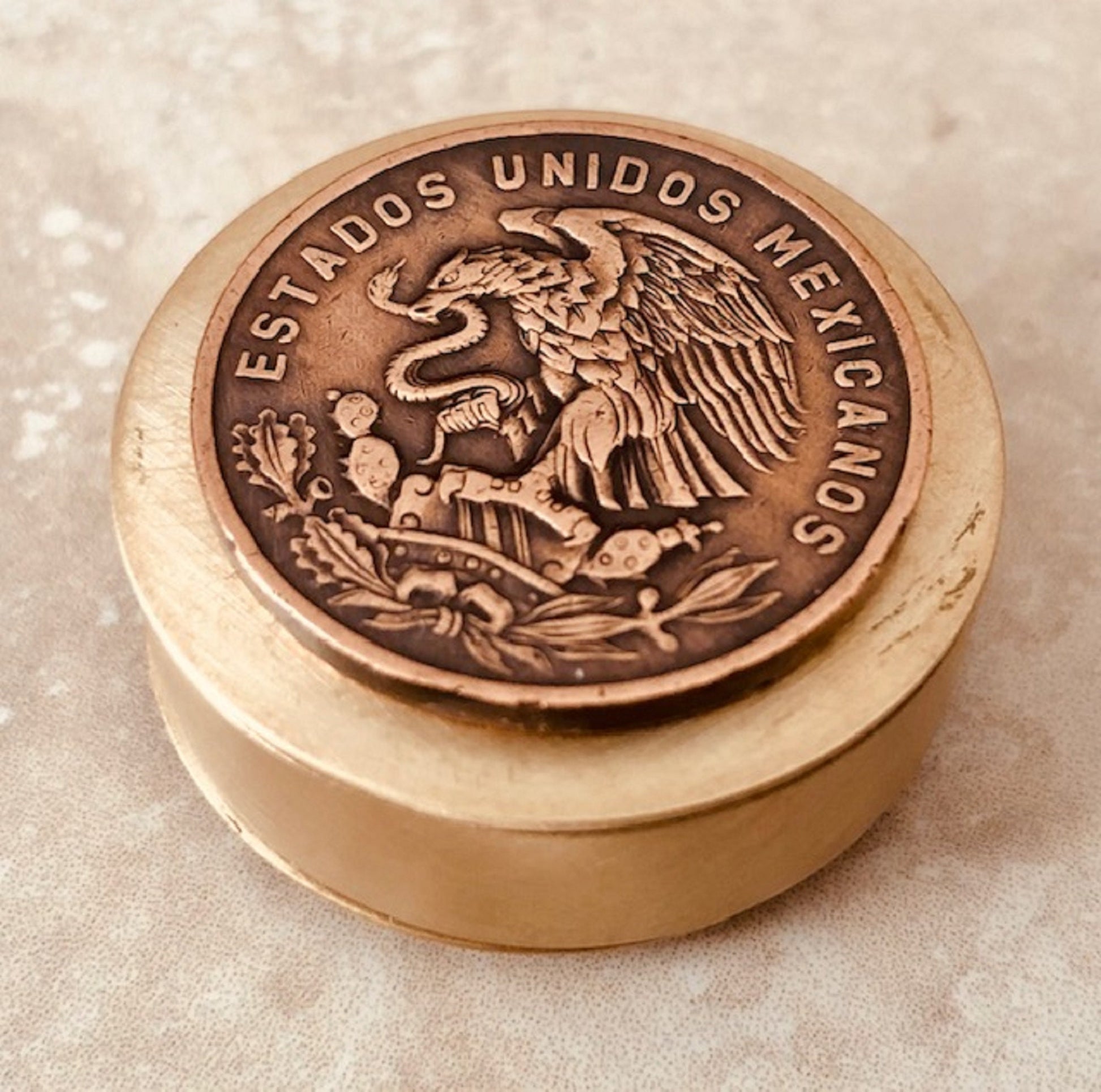 Mexico Coin Pillbox Mexican 20 Centavos - Vintage Antique Stash Snuff Box, Tobacco Box, Keepsake, Men's Gift, Jewelry, World Coin Collector