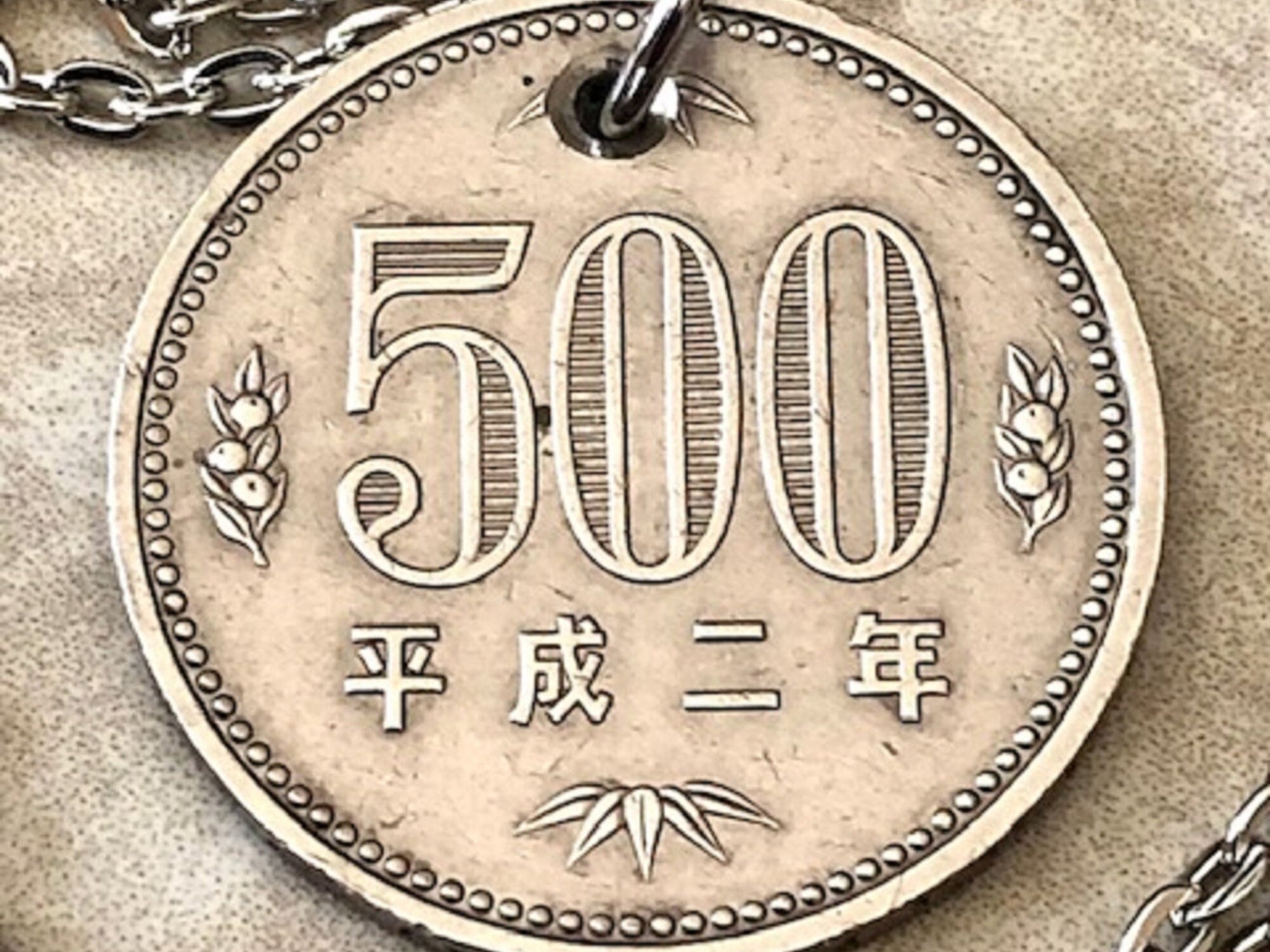 Japan Coin Necklace 500 Yen Pendant Japanese Vintage Rare Coins Enthusiast Fashion Accessory Handmade