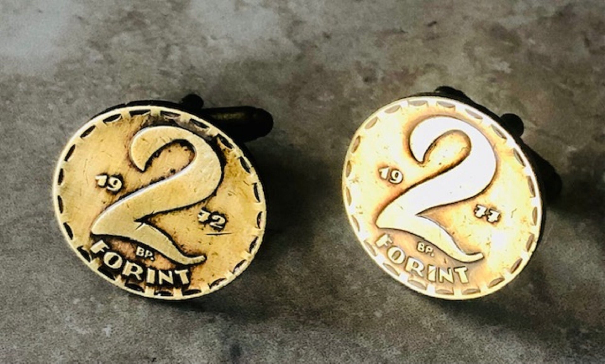 Hungary Coin CuffLink Hungarian 2 Forint MAGYAR NÉPKÖZTÁRSASÁG Vintage Handmade Jewelry Gift Friend Charm For Him Her World Coin Collector