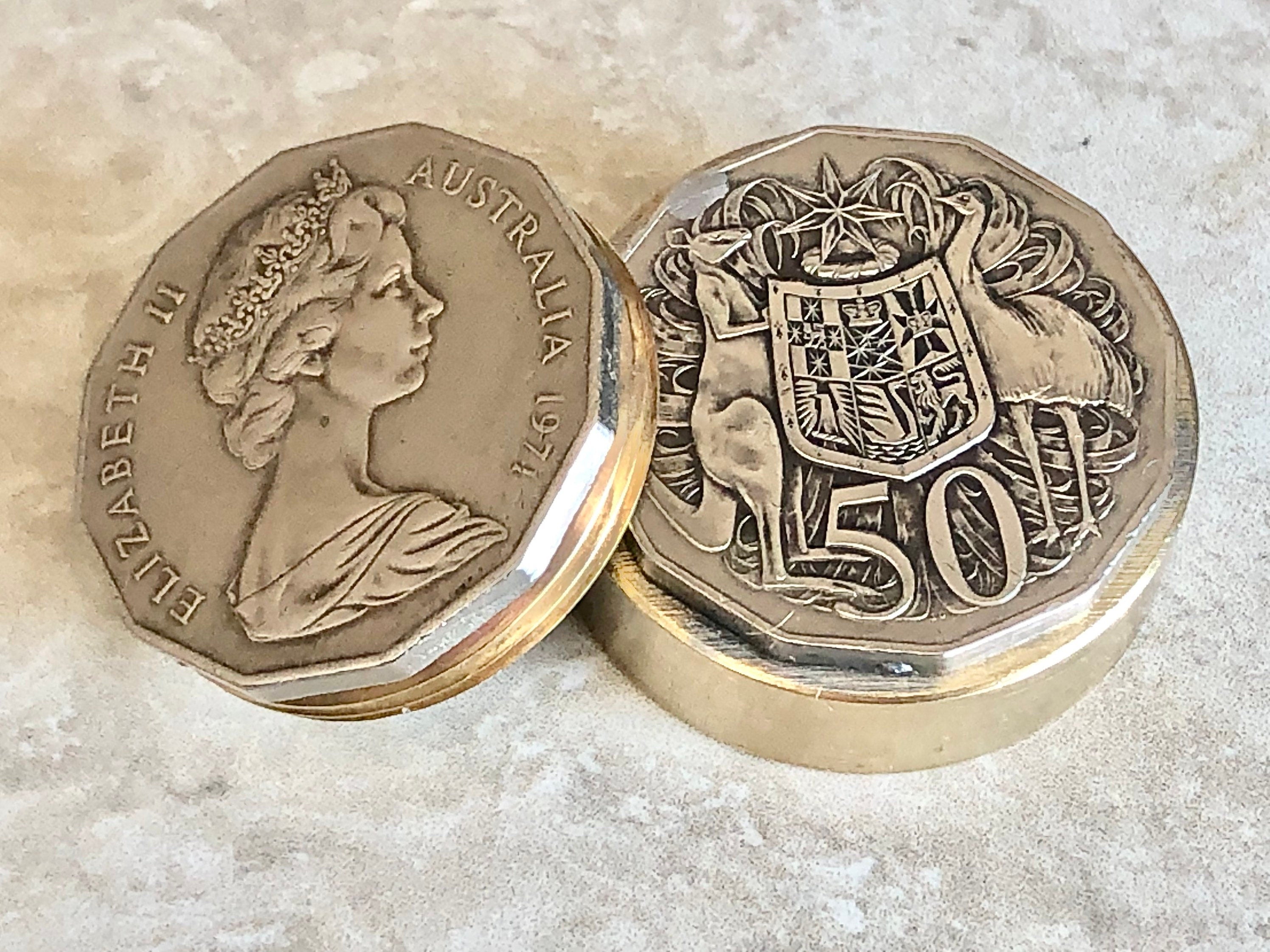 Australia - Elizabeth II 50 Cents, 1980 | eBay
