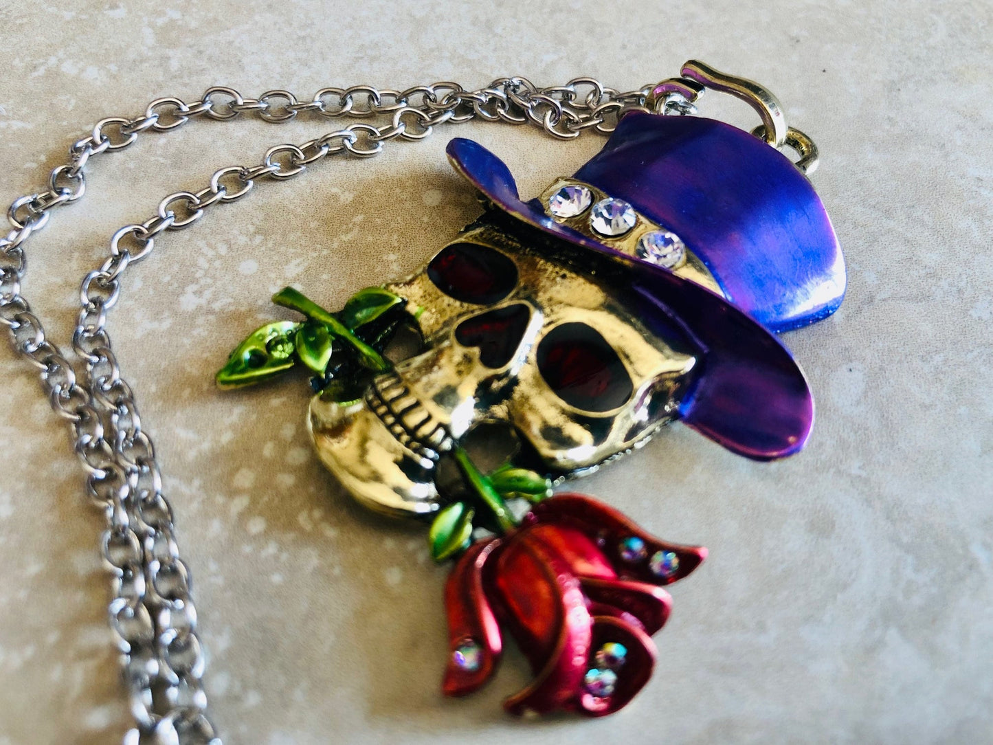 Memento Mori Skull Pendant , Remember that you must die, Medieval Charm Ancient Rome Latin Origins, 17th century, Afterlife, Live for Today