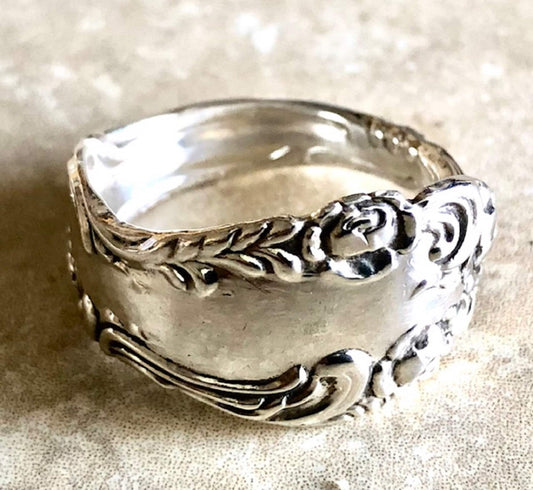 Vintage SPANISH PROVINCIAL 925 Sterling Silver Spoon Ring, Mid 17th Century Design, Classic Silverware Jewelry, Swirl Flower Deco, Handmade