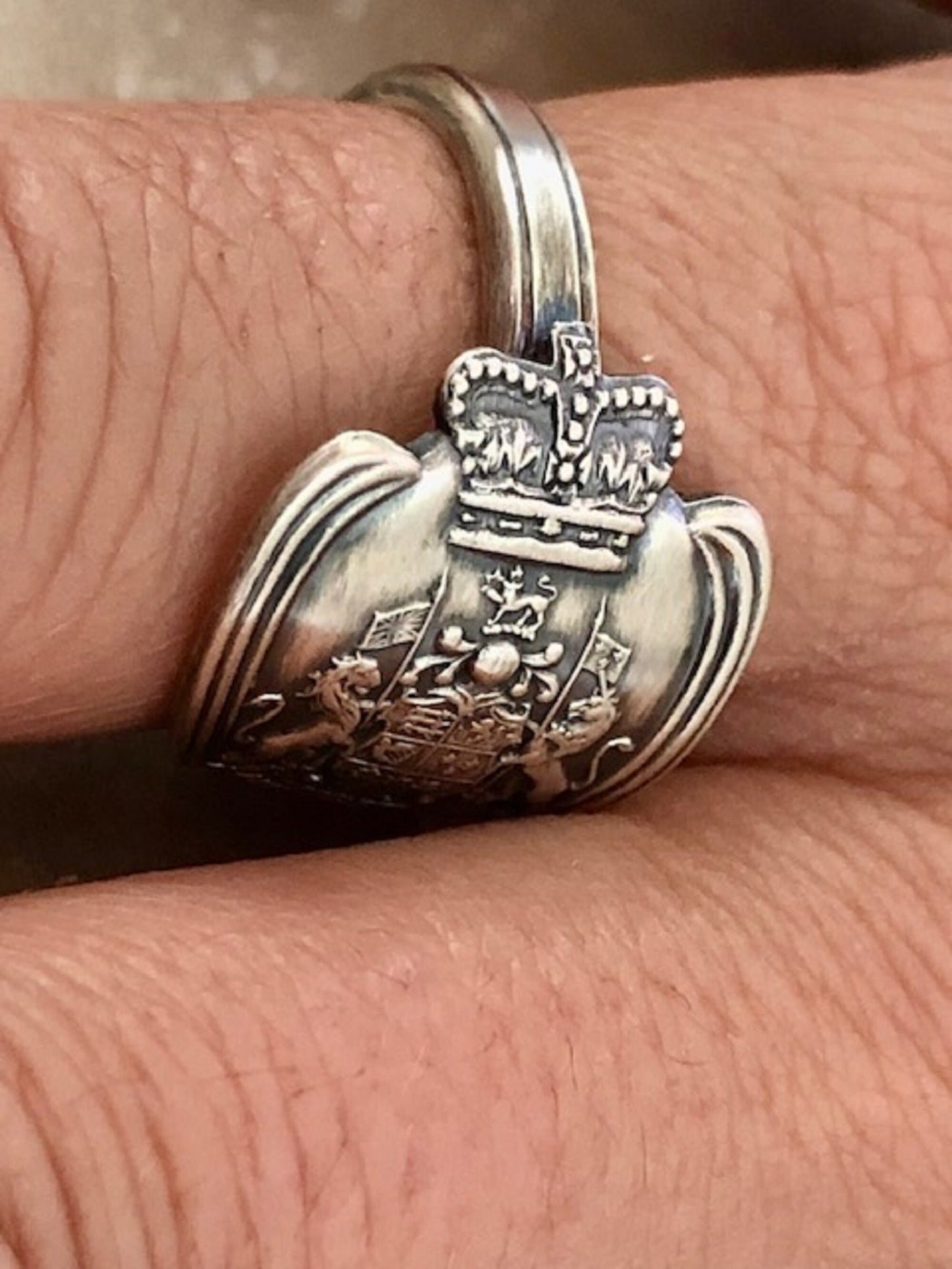 Canada’s 925 Sterling Silver Coat of Arms Ring, Classic Vintage Silverware Jewelry, "Sea to Sea", League of Nations, Adjustable Handmade