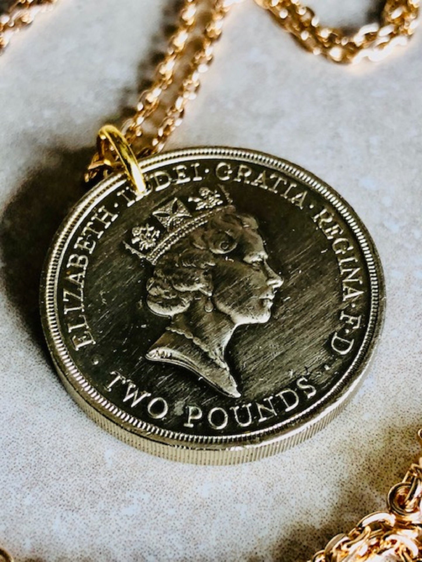 British Bill Of Rights 2 Pound 1989 Coin United Kingdom Queen Elizabeth Jewelry Personal Necklace Gift Friend Charm Him Her World Collector