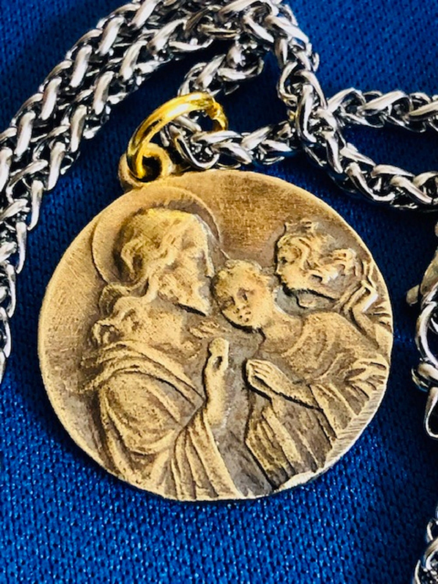 Communion Jesus and His Followers Faith Wax Seal Antique Brass Pendant-Transformation, Jewelry from Antique Wax Seal Charm Fascinations 125