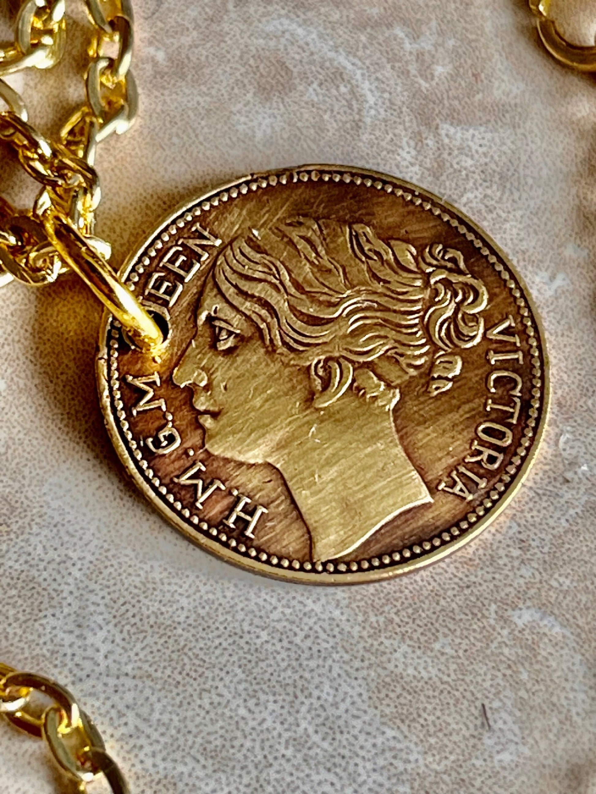 Coin Pendant Necklace For Him Her Gift 1837 Hanover Cumberland Jack Souvenir Token Necklace Coin Pendant HandMade Vintage Coin Collector