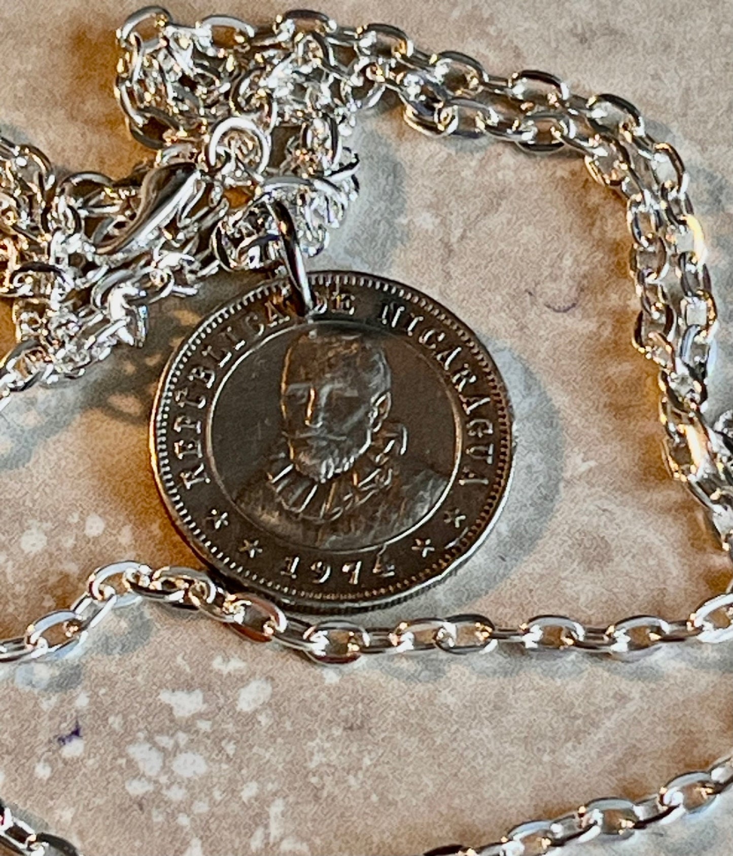 Nicaragua Coin 25 Centavos Necklace Pendant Nicaraguan Coin Vintage Custom Made Rare coins - Coin Enthusiast - Handmade - Fashion