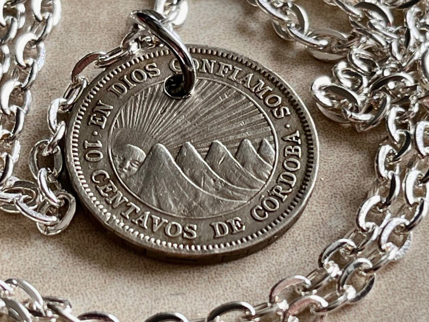 Nicaragua Coin 10 Centavos Necklace Pendant Nicaraguan Coin Vintage Custom Made Rare coins - Coin Enthusiast - Handmade - Fashion